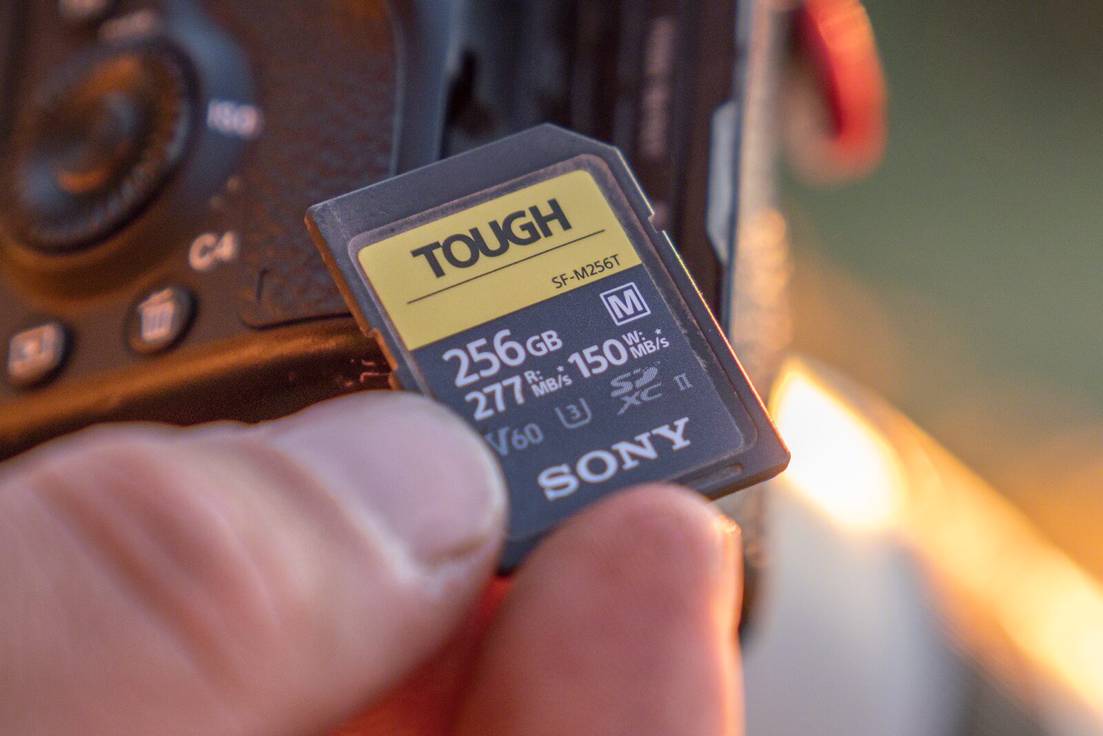 Карта памяти Sony SDXC UHS-II Tough 512GB (SF-M512T), фото 2