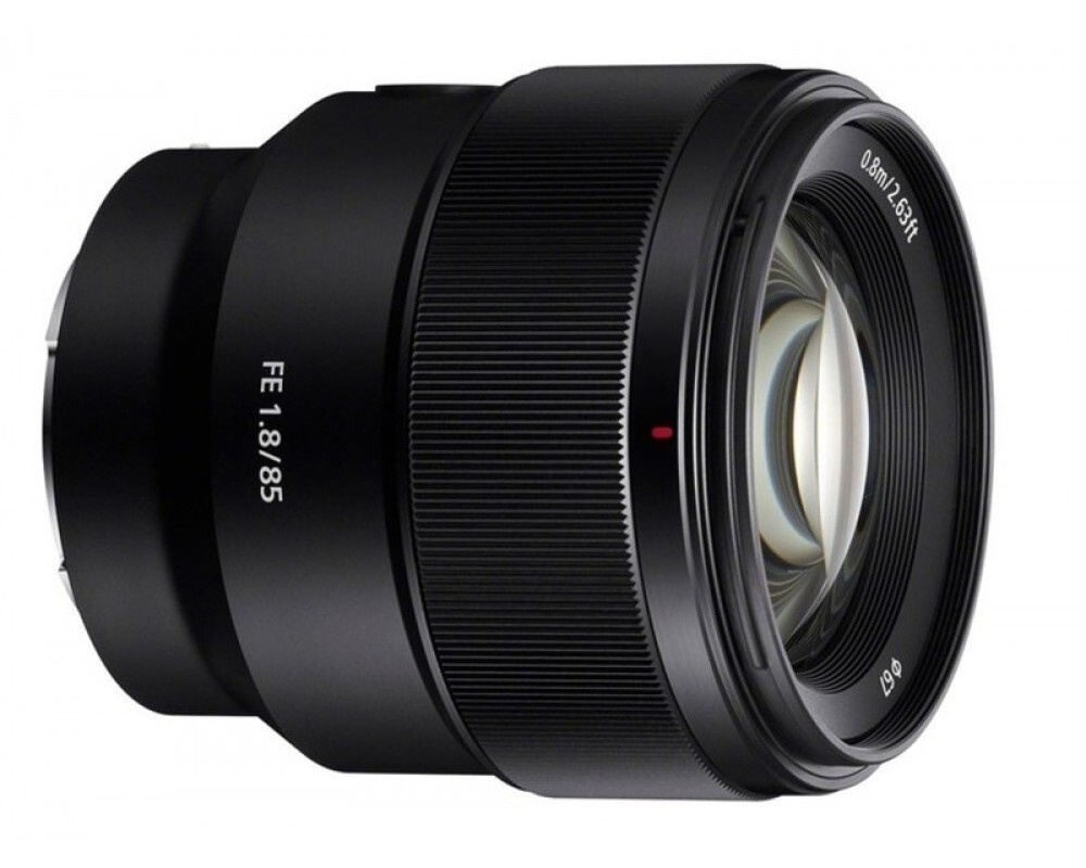 объектив Sony FE 85mm f/1.8