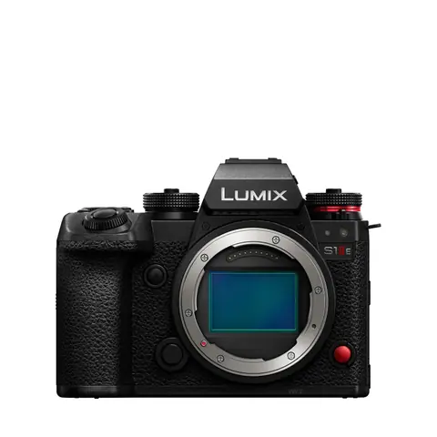 Фотоаппарат Panasonic Lumix S1 IIE Body
